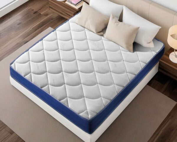 El colchón de espuma con núcleo HR de alta densidad para cama individual Lirio es la elección perfecta para camas juveniles, de invitados o para quien duerme solo.