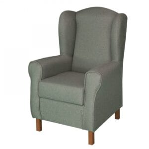 Butaca fija Altea tapizada en microfibra con estructura de pino y patas de haya en color cerezo.