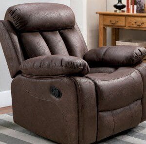 Butaca relax Madrid reclinable manual tapizada con espuma y muelles ensacados.