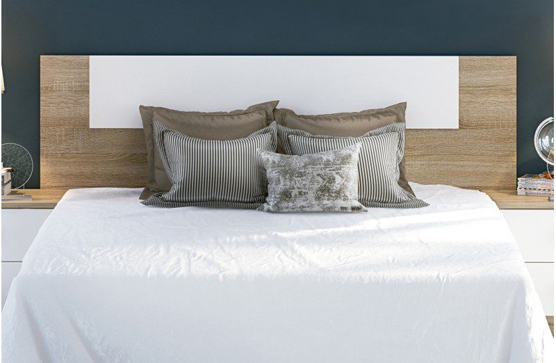 El cabecero de matrimonio Champion de diseño minimalista y natural decora un dormitorio de estilo hygge.