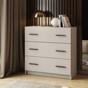 Cómoda de 3 cajones Aura en color beige con tiradores negros, perfecta para organizar el dormitorio con estilo.