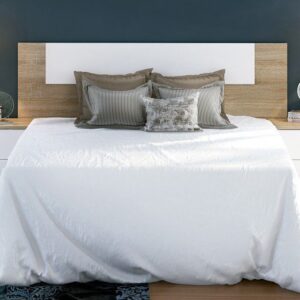 Elegante conjunto de cabecero y mesitas de noche Champion en acabado blanco y cambria para dormitorios modernos.