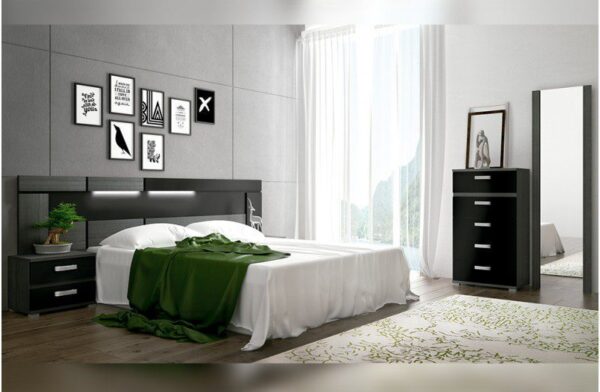 Dormitorio de matrimonio moderno Rambla 01 en color ceniza y negro, con cabecero con luces LED, dos mesitas, sinfonier y espejo.