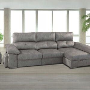 Elegante sofá chaise longue Cupra tapizado en color gris antracita, con asientos extensibles y respaldos reclinables para un confort superior.