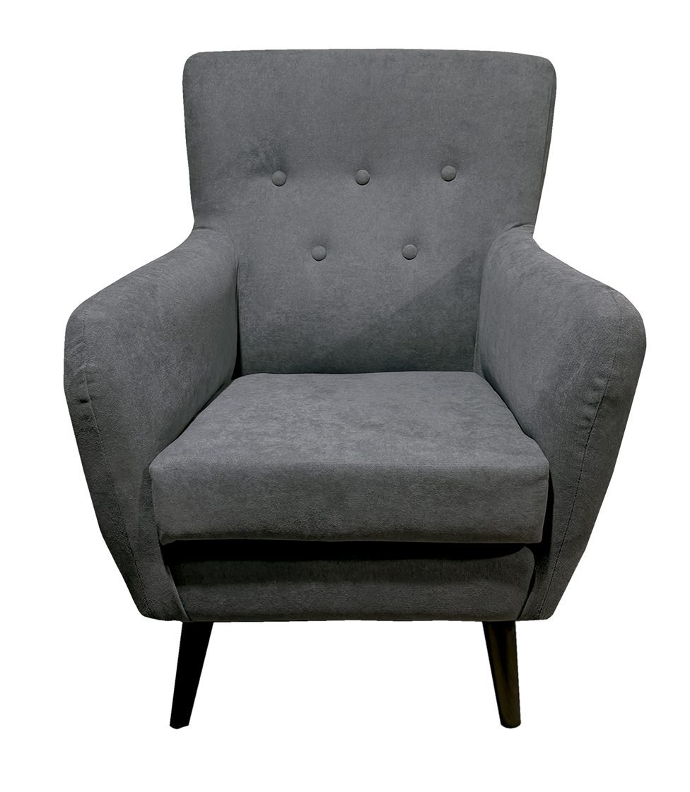 Vista frontal del Sillón Marta de diseño moderno, con su estructura de madera de pino y cojín desenfundable sobre patas de haya color wengué.