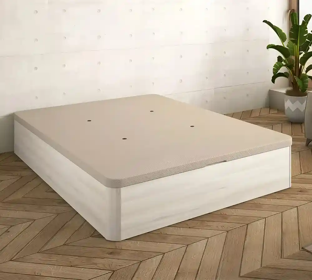 Canapés abatibles de gran capacidad modelo Sil en salón amplio con tonos naturales y piso de madera