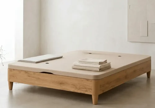 Canapé abatible con patas en habitación minimalista con tapa tapizada 3D y cuadro decorativo