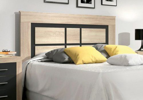 Elegante cabecero moderno Lara de 160 cm en acabado Andersen pino-gris instalado en un dormitorio contemporáneo.