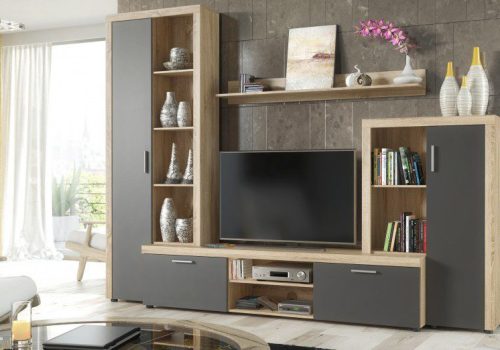 Conjunto de salón modular Nobel en acabado Cambria-Grafito, compuesto por mueble de TV, dos vitrinas y estante, en un salón moderno y luminoso.