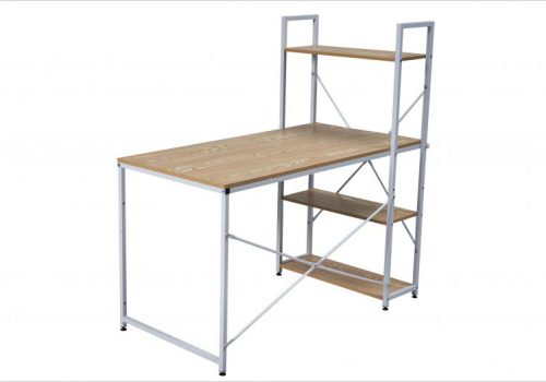 Escritorio con Estantería Dobby de diseño minimalista con baldas de madera MDF y estructura metálica blanca en un ambiente de oficina en casa.