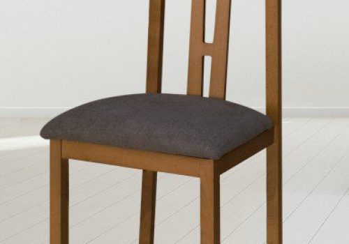 Pack de 2 sillas de comedor modelo K2003 con respaldo y patas de madera en color cerezo, ideales para espacios elegantes y versátiles.